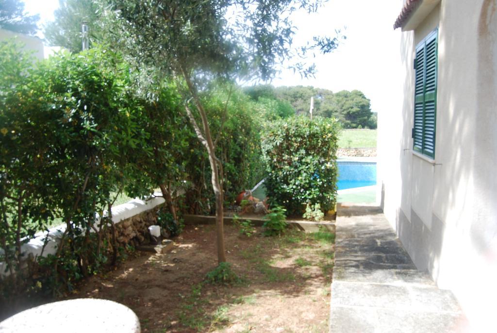 Appartamento Es Pins Cala Blanca  Camera foto
